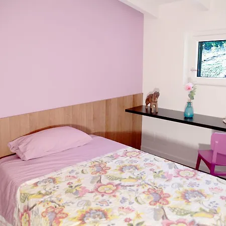 Appartement Di Caffe Maya By Holiday Solutions